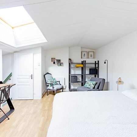 Superbe Duplex De 70M2 Avec 2 Chambres En Hyper Centre Au Calme Sur Cour Classe 3 Etoiles Avec Parking En Option La Rochelle (Charente-Maritime) Exterior foto